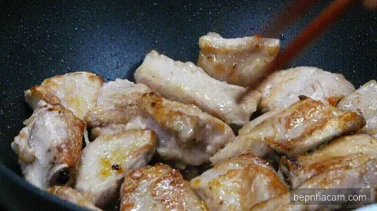 cach-lam-suon-xao-chua-ngot