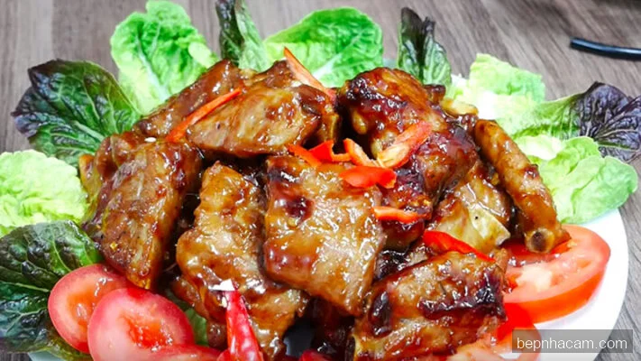 suon-xao-chua-ngot-ngon-bat-bai-dam-bao-het-sach-com-trong-tich-ta