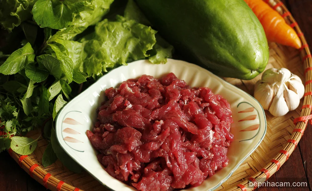 Phở cuốn Hà Nội Ngon Chuẩn Vị: Bí quyết làm siêu dễ tại nhà!