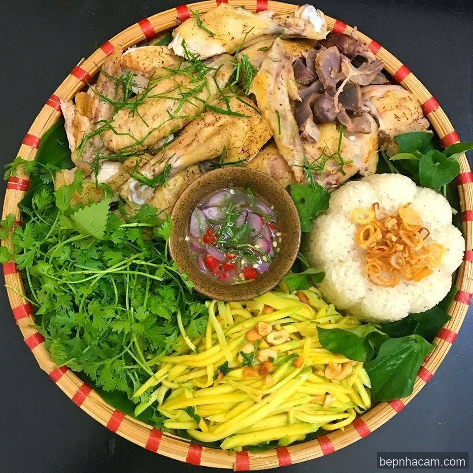 Cơm gà da giòn, thịt thơm, ngon chuẩn vị