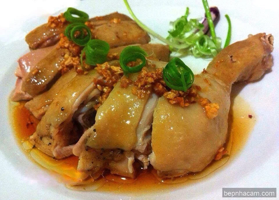 Gà hấp xì dầu đậm đà, thơm ngon khó cưỡng